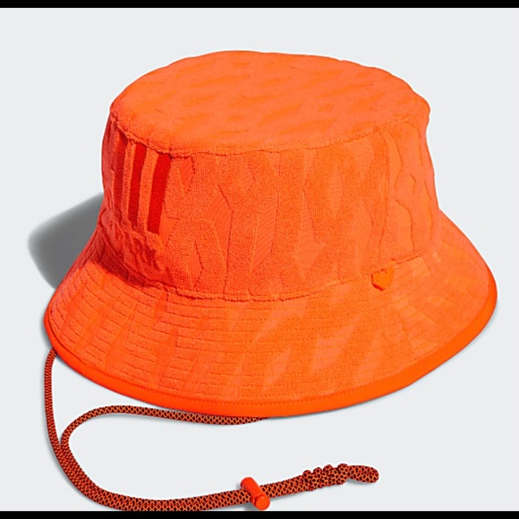 Update: Sold!! Ivy Park x Adidas Bucket Hat😍 - Picture 4 of 5